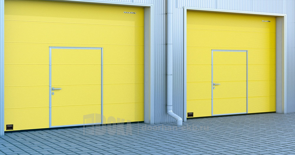 Ворота промышленные секционные с калиткой ral 1003 цвет желтый