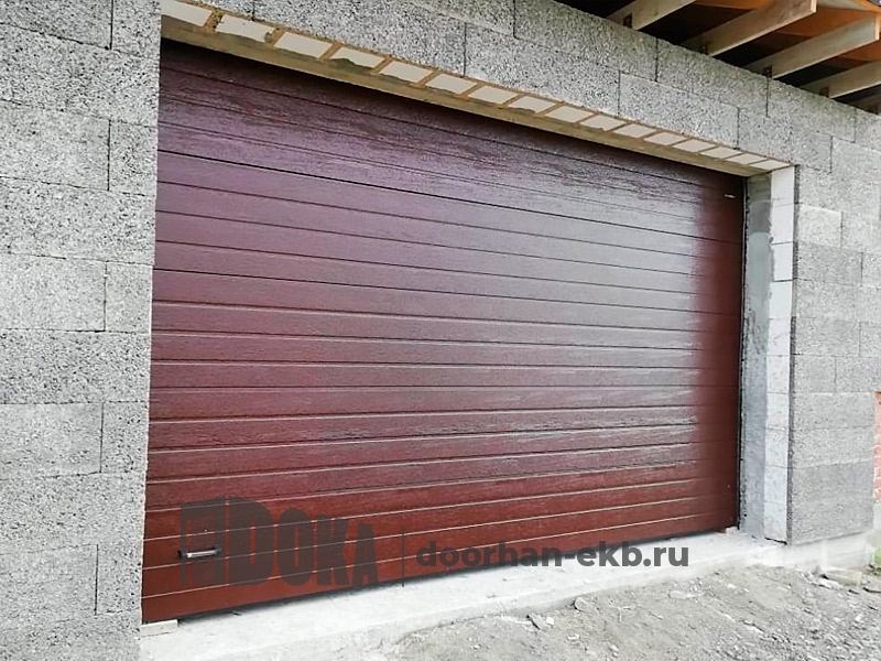 Секционные ворота в гараж, Доска,Коричневые RAL8014 - Дока-Дорхан