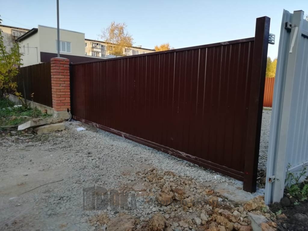 Ворота из профнастила откатные 2000×3000 коричневые